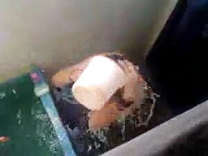 ट्यूरबॉय द्वारा निकि ...