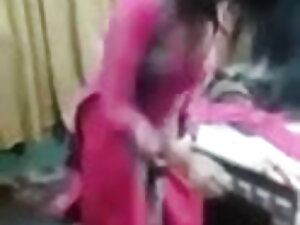 सारा लव सेक्सी मूवी  ...